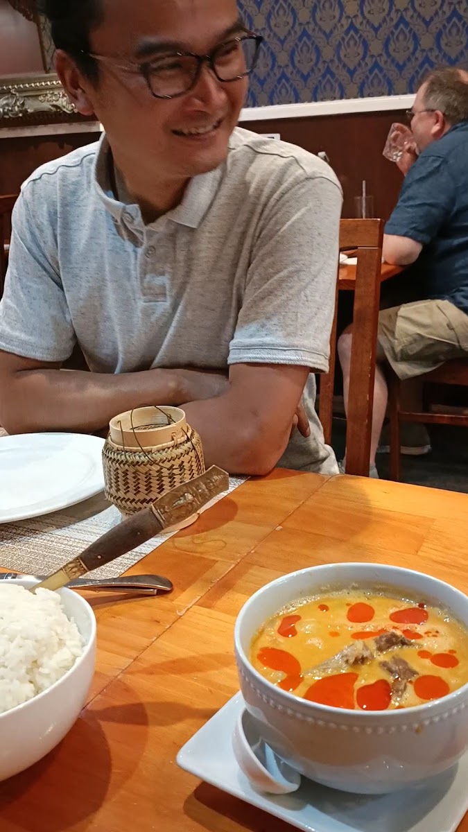 Smile Elephant Thai Restaurant-2