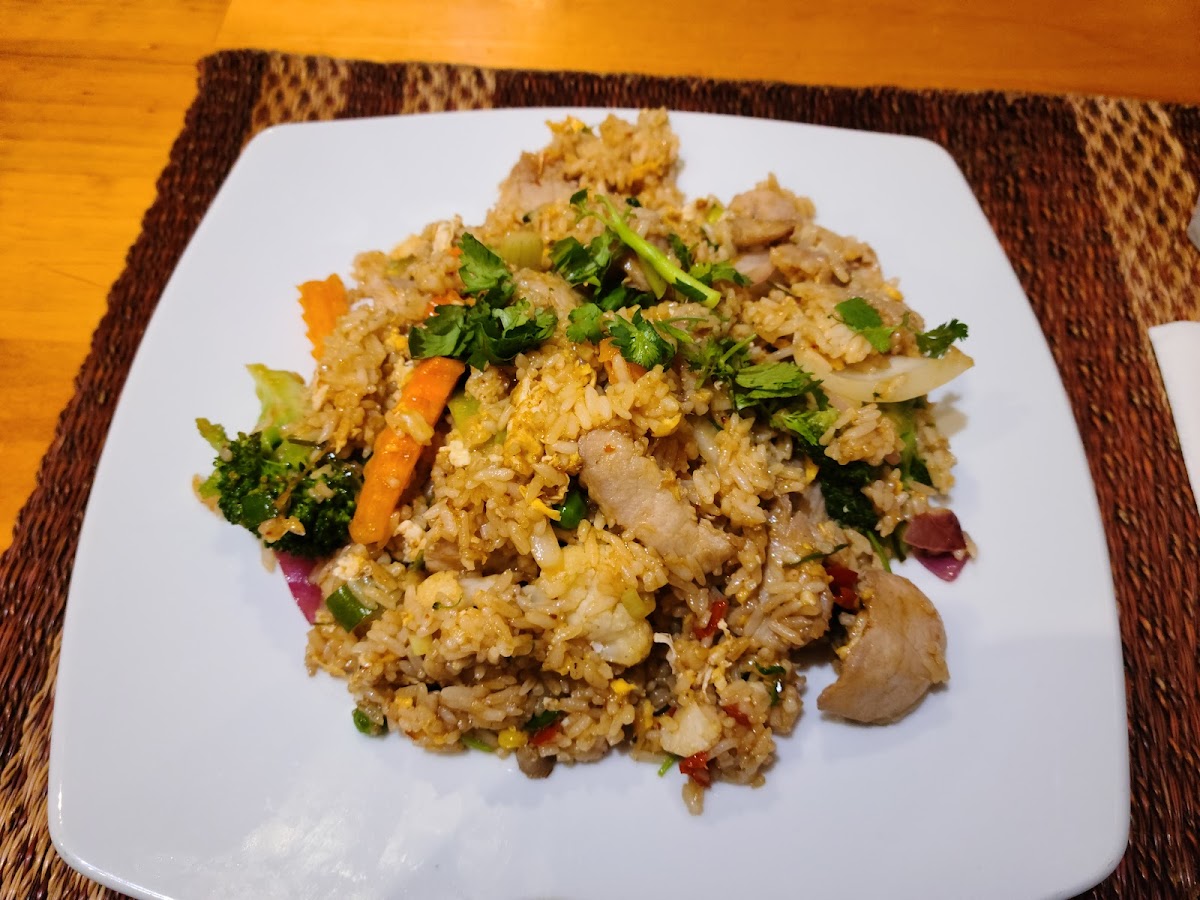 Smile Elephant Thai Restaurant-6